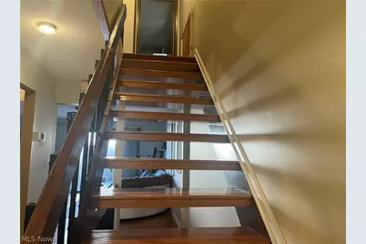 5553 Windrush Court, Parma, OH 44134 - Photo 14
