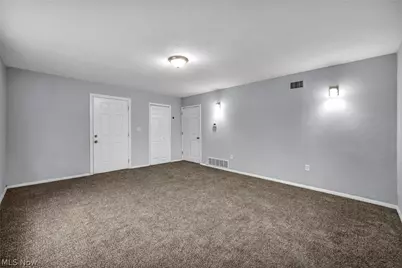 12114 National Drive, Grafton, OH 44044 - Photo 36