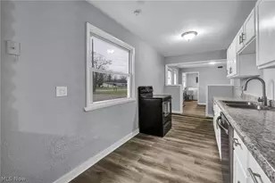 12114 National Dr, Grafton, OH 44044 - Photo 16