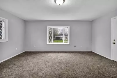 12114 National Drive, Grafton, OH 44044 - Photo 34
