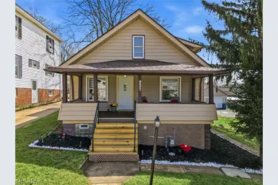 237 Watson Street, Lowellville, OH 44436 - Photo 2