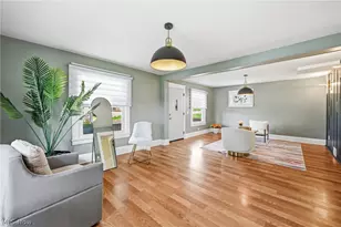 237 Watson St, Lowellville, OH 44436 - Photo 16