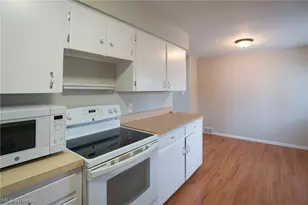 970 S Chillicothe Rd, Aurora, OH 44202 - Photo 14