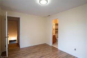 970 S Chillicothe Rd, Aurora, OH 44202 - Photo 30