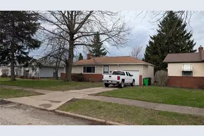 18909 Preston Road, Warrensville Heights, OH 44128 - Photo 1