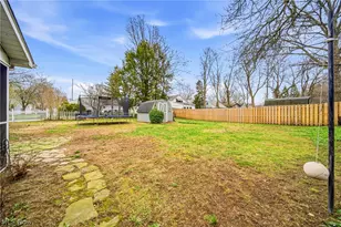 8462 Nowlen St, Mentor, OH 44060 - Photo 26