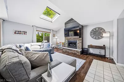 636 Cherry Park Oval, Aurora, OH 44202 - Photo 4