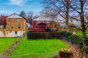 917 Oxford Blvd, Steubenville, OH 43952 - Photo 2