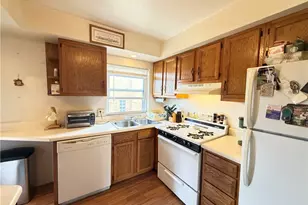 917 Oxford Blvd, Steubenville, OH 43952 - Photo 12