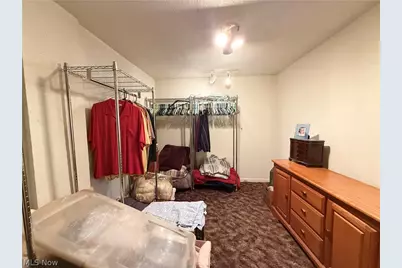 917 Oxford Boulevard, Steubenville, OH 43952 - Photo 18