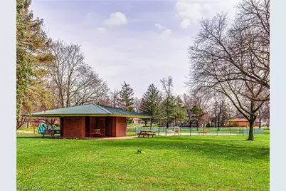 151 Roanoke Avenue, Cuyahoga Falls, OH 44221 - Photo 28