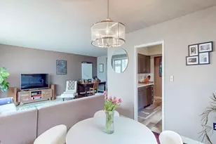 11820 Edgewater Dr, Oakwood, OH 44107 - Photo 16