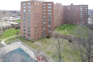 11820 Edgewater Dr, Oakwood, OH 44107 - Photo 34