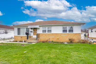 7295 Oakwood Road, Parma, OH 44130 - Photo 2