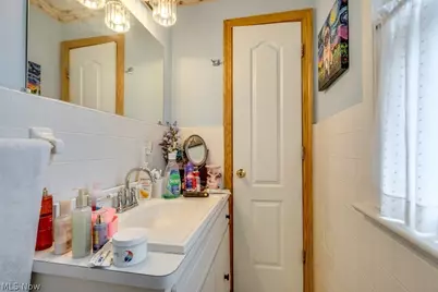 7295 Oakwood Road, Parma, OH 44130 - Photo 18