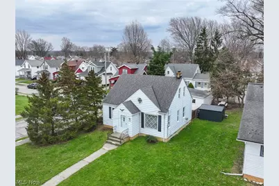 19200 Pasnow Avenue, Euclid, OH 44119 - Photo 2