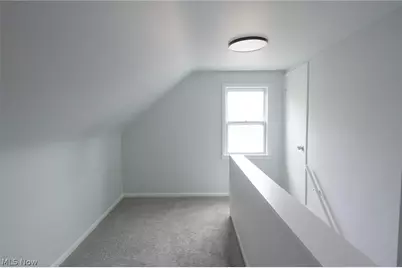 19200 Pasnow Avenue, Euclid, OH 44119 - Photo 16