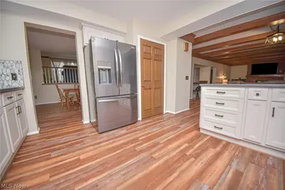 18086 Winchester Court, Strongsville, OH 44136 - Photo 12