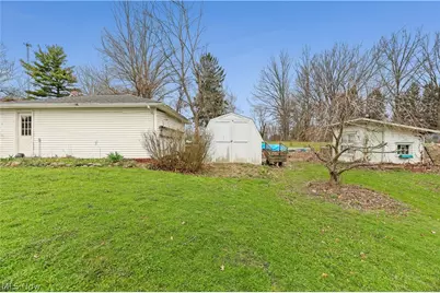 170 E Beech Street NE, Alliance, OH 44601 - Photo 42