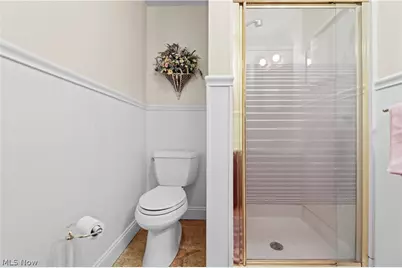 170 E Beech Street NE, Alliance, OH 44601 - Photo 20