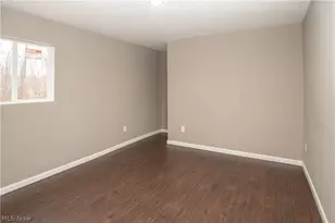 318 Elmport Ave NE, Canton, OH 44704 - Photo 10