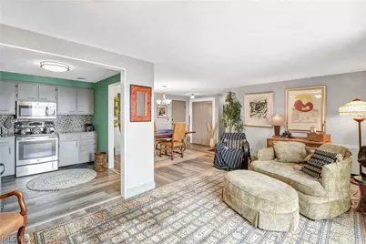 10301 Lake Avenue #807, Oakwood, OH 44102 - Photo 14