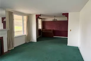 615 E 4th St, East Liverpool, OH 43920 - Photo 6