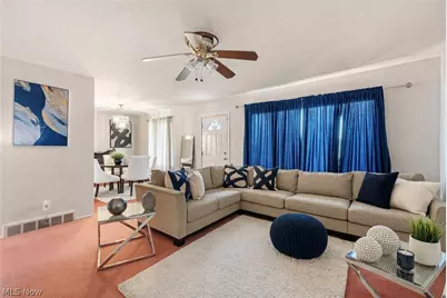 18840 Nitra Avenue, Maple Heights, OH 44137 - Photo 2