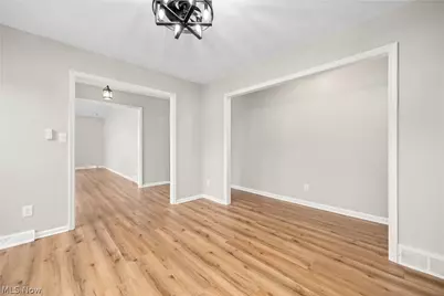 36220 Neff Road, Grafton, OH 44044 - Photo 12