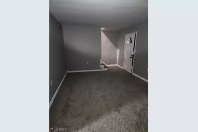 21131 Morris Avenue, Euclid, OH 44123 - Photo 2