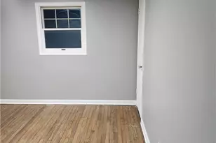 21131 Morris Ave, Euclid, OH 44123 - Photo 18