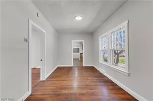 2150 Glenridge Rd, Euclid, OH 44117 - Photo 12