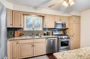 3423 Tall Oaks Ln, Austintown, OH 44511 - Photo 24