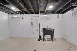 926 Winton Ave, Akron, OH 44320 - Photo 30