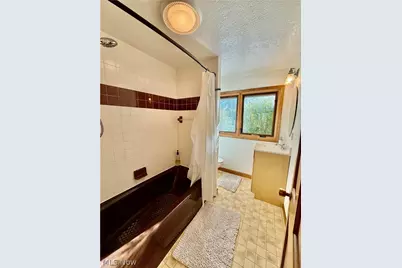 2411 55th Street NE, Canton, OH 44721 - Photo 32