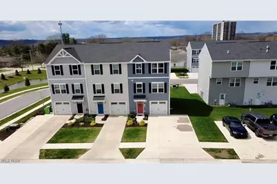 114 Slate Ridge Drive #9, Barberton, OH 44203 - Photo 2