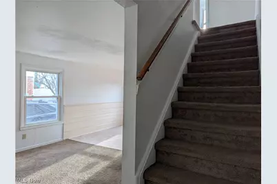 1492 E 250th Street, Euclid, OH 44117 - Photo 4