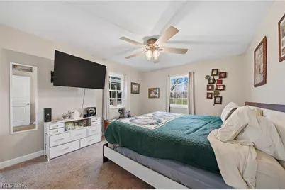 6101 Skylark Street SW, Canton, OH 44706 - Photo 18