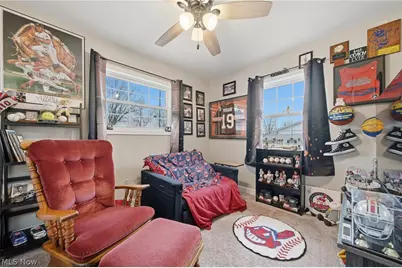 6101 Skylark Street SW, Canton, OH 44706 - Photo 16