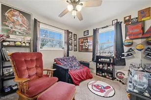 6101 Skylark St SW, Canton, OH 44706 - Photo 16