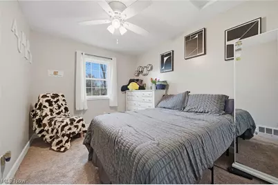 6101 Skylark Street SW, Canton, OH 44706 - Photo 20