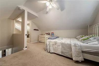 1207 Irene Road, Lyndhurst, OH 44124 - Photo 20