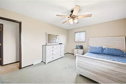 3992 Hilltop Drive, Brunswick, OH 44212 - Photo 14