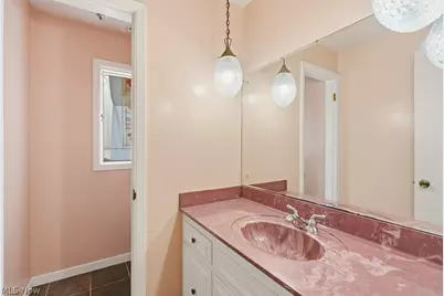 6055 Deepwood Drive, Chagrin Falls, OH 44022 - Photo 22