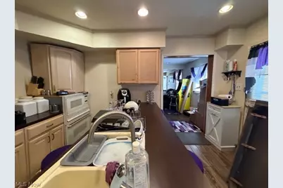 1464 E 250th Street #E, Euclid, OH 44117 - Photo 16