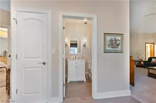 101 Pin Oak Pl, Campbell, OH 44405 - Photo 22