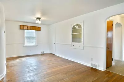 2262 Niles Cortland Road NE, Cortland, OH 44410 - Photo 14