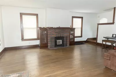 1721 13th Street, Cuyahoga Falls, OH 44223 - Photo 6