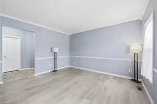 1576 Kings Arms Cir NW, Uniontown, OH 44685 - Photo 14