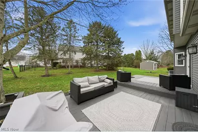 1576 Kings Arms Circle NW, Uniontown, OH 44685 - Photo 38